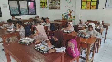 MBG untuk Penghormatan pada Martabat Anak Usia Sekola