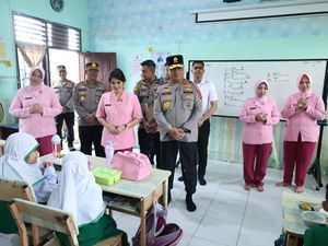 Kapolda Babel Tinjau SPPG hingga Pendistribusian MBG di Pangkalpinang