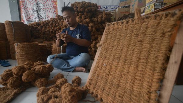 Warga Binaan Rutan Boyolali Ciptakan Kerajinan Sabut Kelapa Bernilai Ekspor