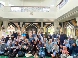 Hijabee Surabaya sukses adakan kajian tentang tepuk Sakinah