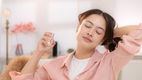 Sering Dilakukan! 3 Kesalahan Memakai Parfum yang Bikin Wanginya Cepat Hilang