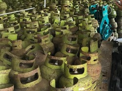 Kejari Gianyar Lelang Ribuan Tabung LPG Hasil Rampasan, Begini Mekanismenya!