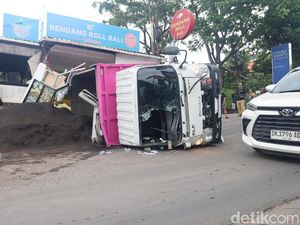 Pengantar LPG Tewas Tertimpa Truk Pasir di Tanjakan GWK Ungasan