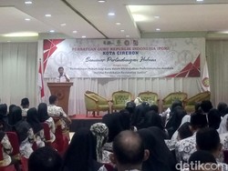 Merawat Semangat Mengajar di Kota Cirebon Lewat Pemahaman Hukum