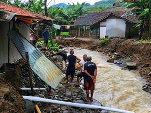 Jabar Market Bencana, KDM Soroti 1,4 Juta Ha Kawasan Hijau yang Hilang