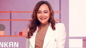 Dewi Rezer Turun 9 Kg, Disenggol Soal Pernikahan