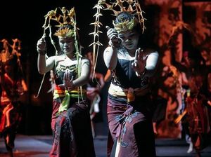 Perburuan Burung Bidadari dalam Upacara Adat Pernikahan Dayak Maanyan
