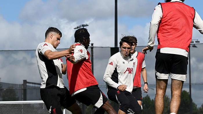 Eks Liverpool: Dua Pemain Ini Gak Cocok untuk Skema Slot
