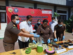 Kejari Jembrana Musnahkan Barang Bukti 28 Perkara, Didominasi Kasus Narkotika