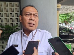 Jelang Akhir Tahun, Realisasi Pajak Reklame Pemkot Mataram Belum Capai Target