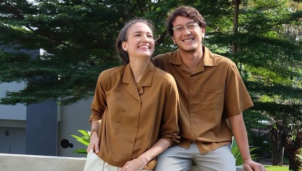 Nadine Chandrawinata dan Dimas Anggara