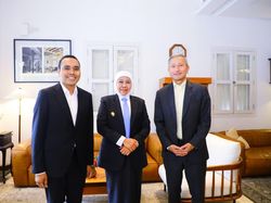 Gubernur Jatim Temui Menlu Singapura, Bahas Penguatan Berbagai Kerja Sama