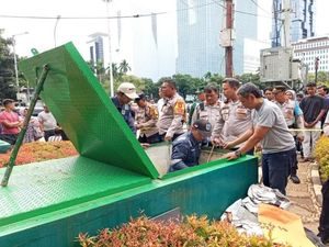 Nahas Pekerja Tewas Tersetrum Saat Cek Pompa di Patung Kuda