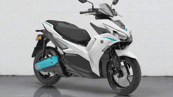 Wujud Yamaha Aerox Listrik yang Harganya Rp 50 Jutaan