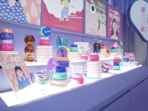 Melalui Emina Beauty Co-Lab, Emina menghadirkan pengalaman co-creation experience interaktif pertama di Indonesia yang berlangsung pada 13 - 16 November 2025 di The Space, Senayan City, Jakarta.