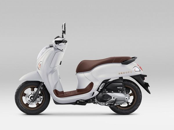 Warna-warni Baru Honda Scoopy