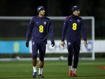 Silakan Bersaing, Bellingham dan Rogers!