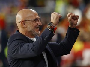 De La Fuente Tuding Barcelona Tidak Jujur soal Yamal