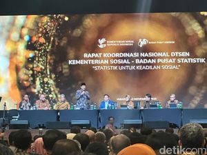 Cerita Mensos soal Sungkan di Balik Rasto Bikin Bansos Tak Tepat Sasaran