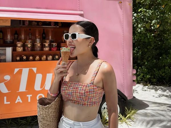 Foodies! Keseruan Nicole Parham Ngemil Es Krim di Maldive dan Jepang