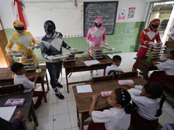 BGN Usul Sopir MBG Pakai Kostum Power Rangers Supaya Siswa Antusias Makan