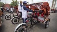 Presiden Prabowo Bagikan 2.000 Becak Listrik, Dorong Kesejahteraan Warga Lansia
