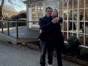 8 Foto Raline Shah Pamer Kedekatan Dengan Ayah saat di Melbourne, Bak Bestie