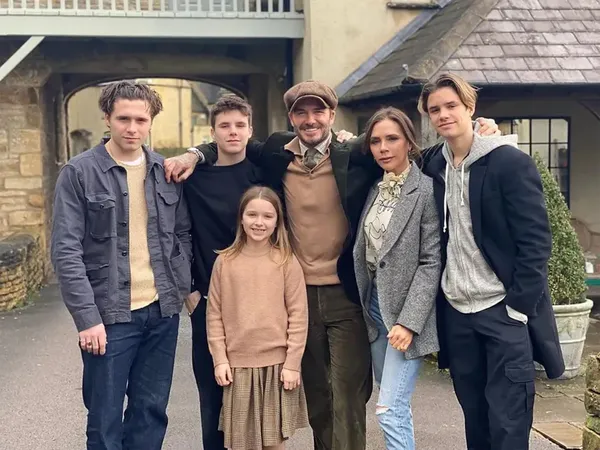 Foto: Deretan Rumah Mewah Milik David dan Victoria Beckham