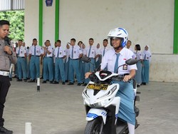 Satlantas Polres Jepara Ajak Siswa Jadi Pelopor Keselamatan Lalu Lintas