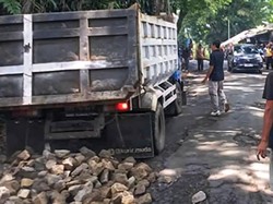 Kolaborasi Jadi Kunci Pemeliharaan Jalan di Sukabumi