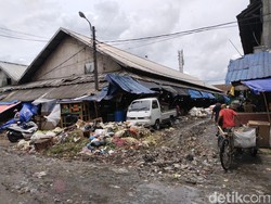 Wagub Jabar Sebut Bandung Raya Belum Optimal Tangani Sampah