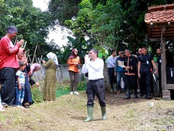 Mereka yang Berusaha Bangkit dari Keterpurukan Akibat Kemiskinan