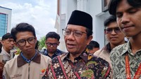 Video: Mahfud Md Terima Aspirasi dari Bali Terkait Reformasi Polri