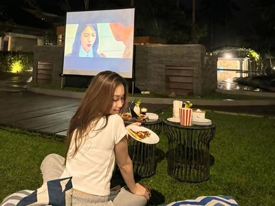 Cieee.. Ayu Ting Ting Movie Time Sama Siapa Tuh?