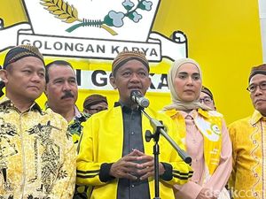 Bahlil ke Penolak Gelar Pahlawan Soeharto: Mudah-mudahan Bisa Ikhlas