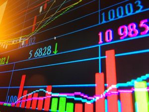 IHSG Terkoreksi, EXCL Alami Rugi dan MUTU Siapkan Aksi Korporasi