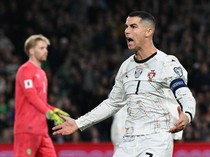 Ronaldo Telan Kartu Merah Pertamanya di Timnas Portugal, Kalah Pula