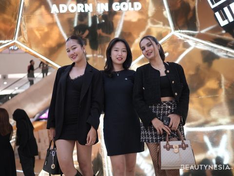 Keseruan B-Nation di YSL Beauty Holiday Pop Up di Senayan City
