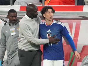 Pemain Jepang Ao Tanaka Minta Maaf Usai Bikin Kaki Pemain Lawan Patah