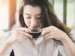 Menolak Tua! Ini Takaran Minum Kopi yang Bikin Awet Muda