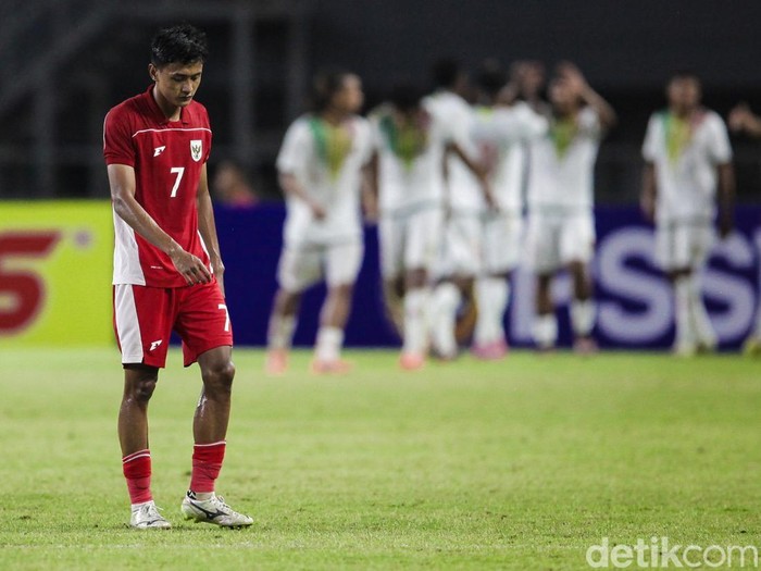 Timnas Indonesia U-23 menjajal kekuatan Mali U-23 dalam rangkaian menuju SEA Games 2025. Ivar Jenner cs tumbang.
