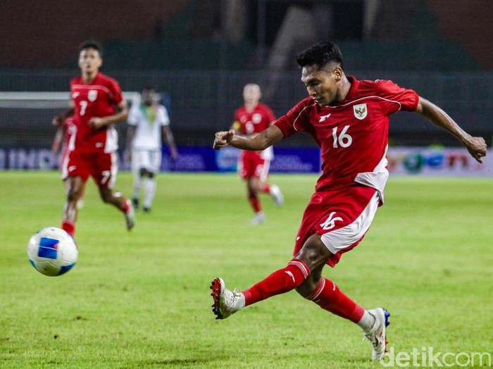 Timnas Indonesia U-23 menjajal kekuatan Mali U-23 dalam rangkaian menuju SEA Games 2025. Ivar Jenner cs tumbang.
