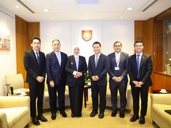 Gubernur Khofifah dan Menteri Singapura Perkuat Kerja Sama Pendidikan