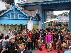 Gusti Purbaya Resmi Dinobatkan sebagai Pakubowono XIV