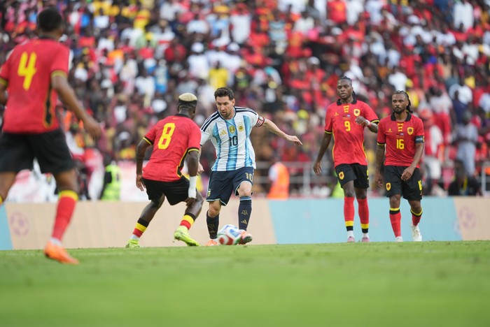 Pertandingan persahabatan mempertemukan Angola vs Argentina. Duel digelar di Estadio 11 de Novembro, Talatona, Jumat (14/11/2025) malam WIB.