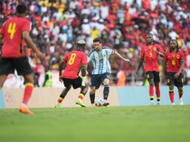 Angola Vs Argentina: Messi Cetak Gol dan Assist, Timnya Menang 2-0