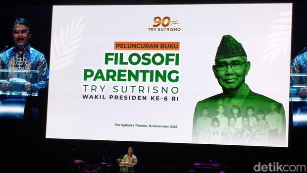 Peluncuran Buku Try Sutrisno