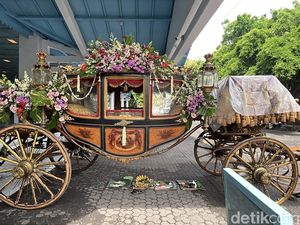 Penampakan Kereta Kencana Kendaraan PB XIV Purboyo saat Kirab Jumenegan