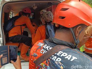 Tim SAR Kembali Temukan 3 Korban Longsor di Cilacap, Total 6 Orang Tewas