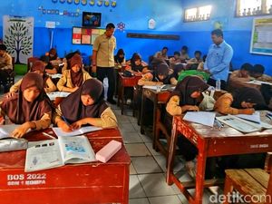 Menata Iklim Belajar dari Akar di Kabupaten Sukabumi